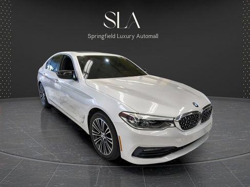 Used 2017 BMW 540i xDrive AWD/4WD image 1