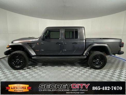 Used 2021 Jeep Gladiator Mojave image 4