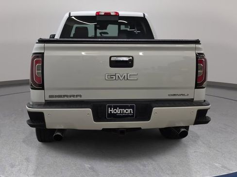 Used 2018 GMC Sierra 1500 Denali w/ Denali Ultimate Package AWD/4WD image 7