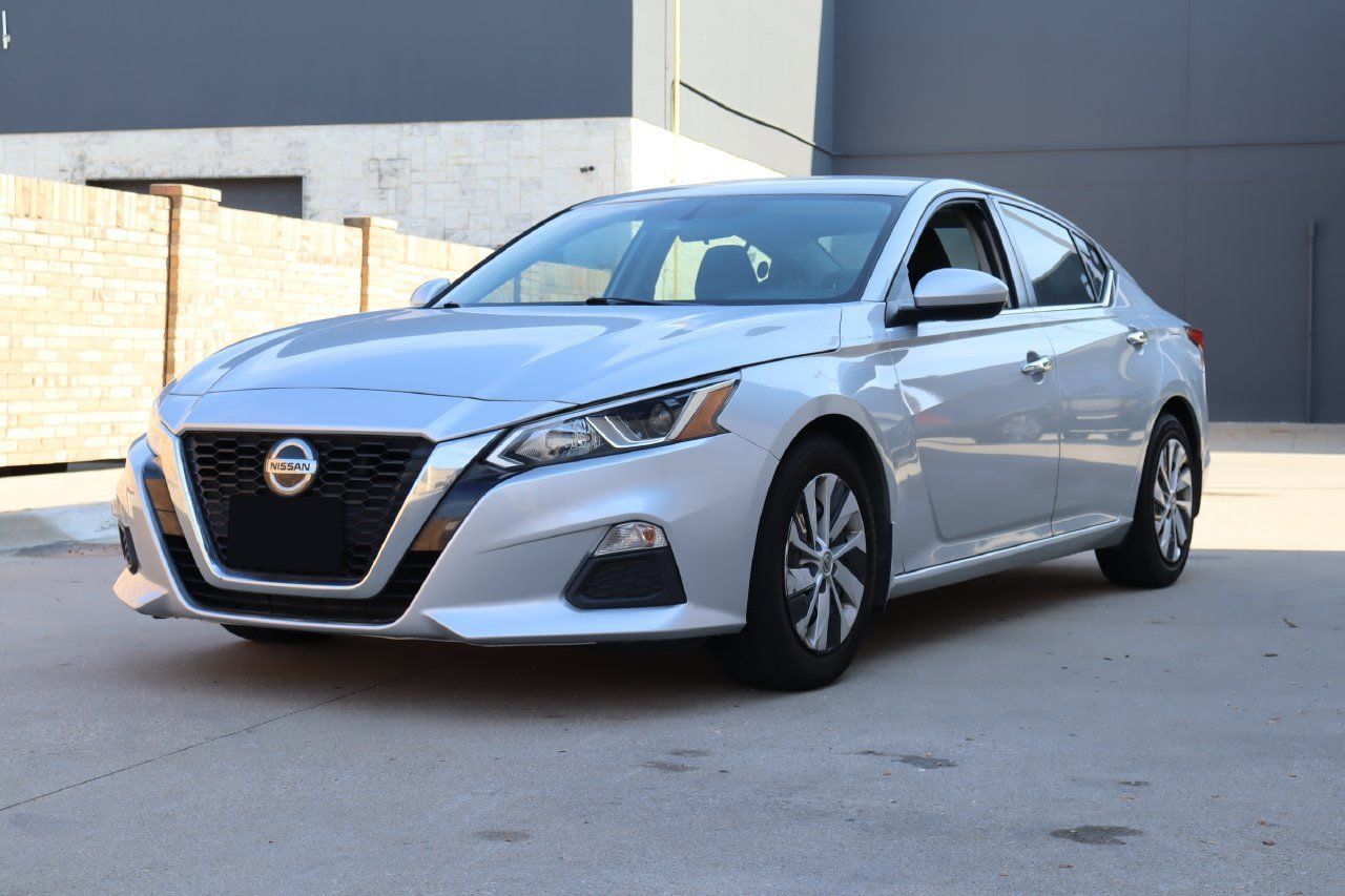 Used 2019 Nissan Altima 2.5 S FWD image 2
