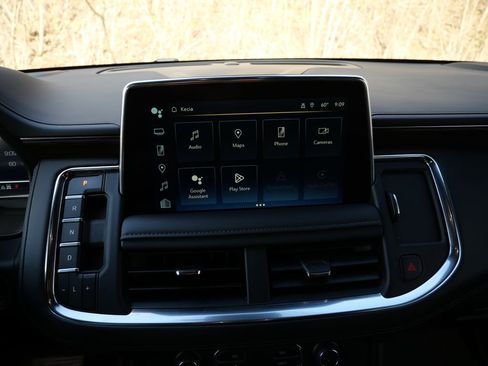 Used 2024 Chevrolet Tahoe Z71 w/ Off-Road Capability Package AWD/4WD image 22