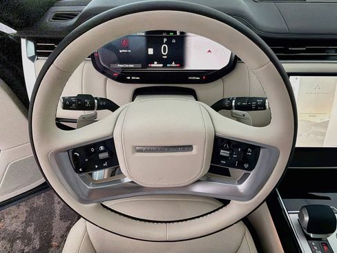 New 2026 Land Rover Range Rover SE AWD/4WD image 39