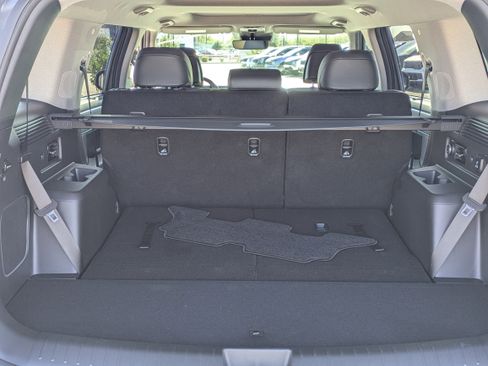 Used 2024 Hyundai Santa Fe Limited image 10