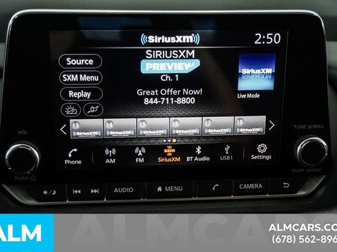 Used 2024 Nissan Rogue S AWD/4WD image 31