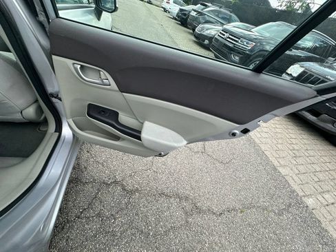 Used 2012 Honda Civic LX image 29
