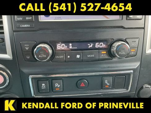 Used 2018 Nissan Titan SV w/ SV Convenience Package AWD/4WD image 17