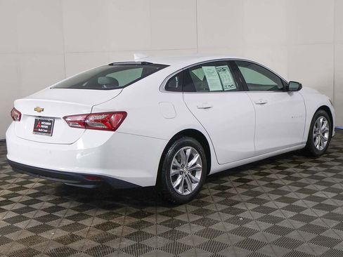 Used 2022 Chevrolet Malibu LT image 9