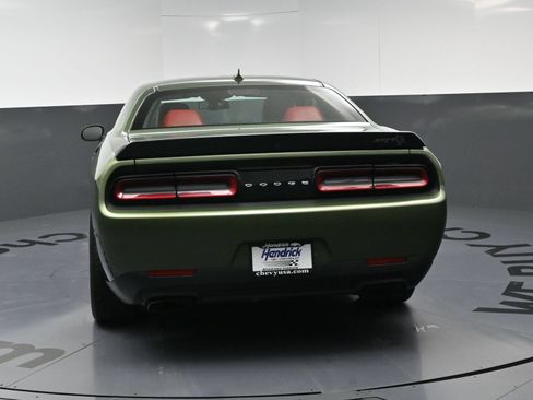 Used 2022 Dodge Challenger SRT Hellcat Redeye RWD image 8