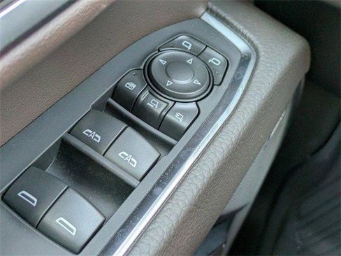 New 2025 GMC Sierra 2500 Denali w/ Denali Reserve Package image 28