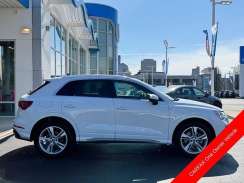 Used 2021 Audi Q3 2.0T Premium Plus w/ Premium Plus Package image 2