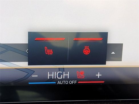 Used 2024 BMW X5 sDrive40i w/ Premium Package image 21