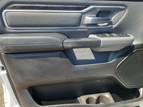 Used 2020 RAM 1500 Big Horn AWD/4WD image 9