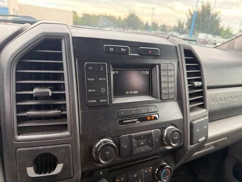 Used 2018 Ford F550 4x4 SuperCab Super Duty image 21