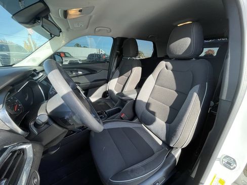 Used 2023 Chevrolet TrailBlazer LT image 22