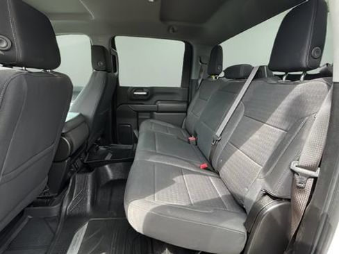 Used 2024 Chevrolet Silverado 2500 Custom w/ Custom Value Package AWD/4WD image 21