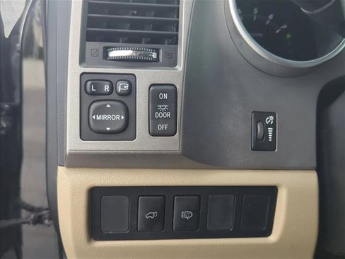 Used 2015 Toyota Sequoia Limited RWD image 10