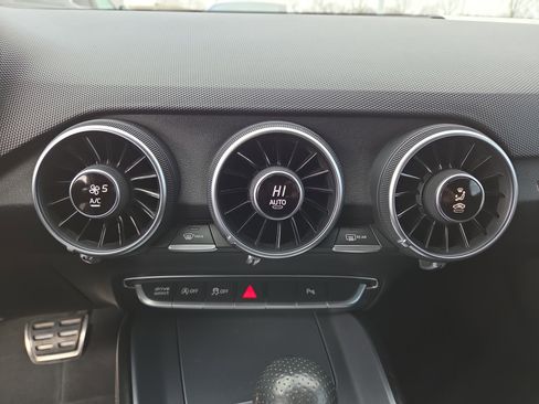 Used 2019 Audi TT 2.0T w/ Technology Package image 21