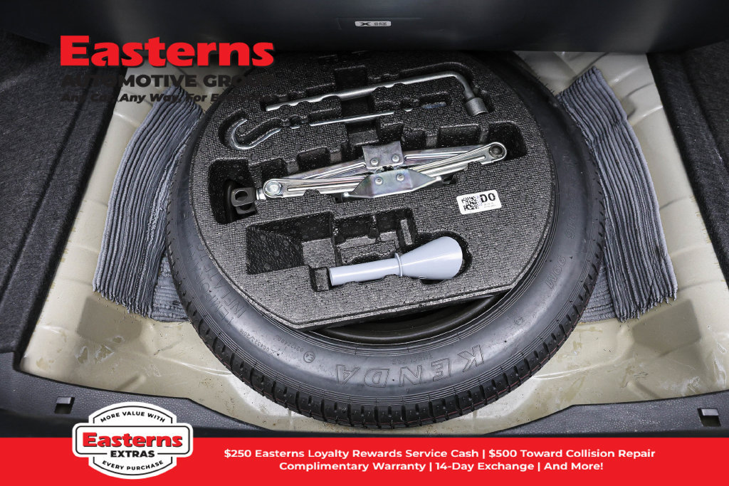 Used 2022 Honda Civic Touring image 22
