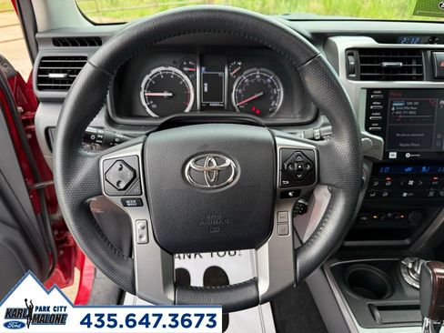 Used 2021 Toyota 4Runner Limited AWD/4WD image 17