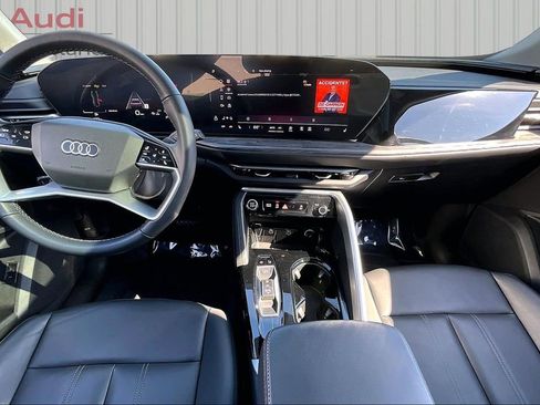 Used 2025 Audi Q5 Premium Plus w/ Premium Plus image 7