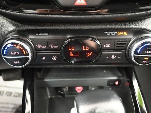 Used 2022 Kia Soul GT-Line FWD image 23