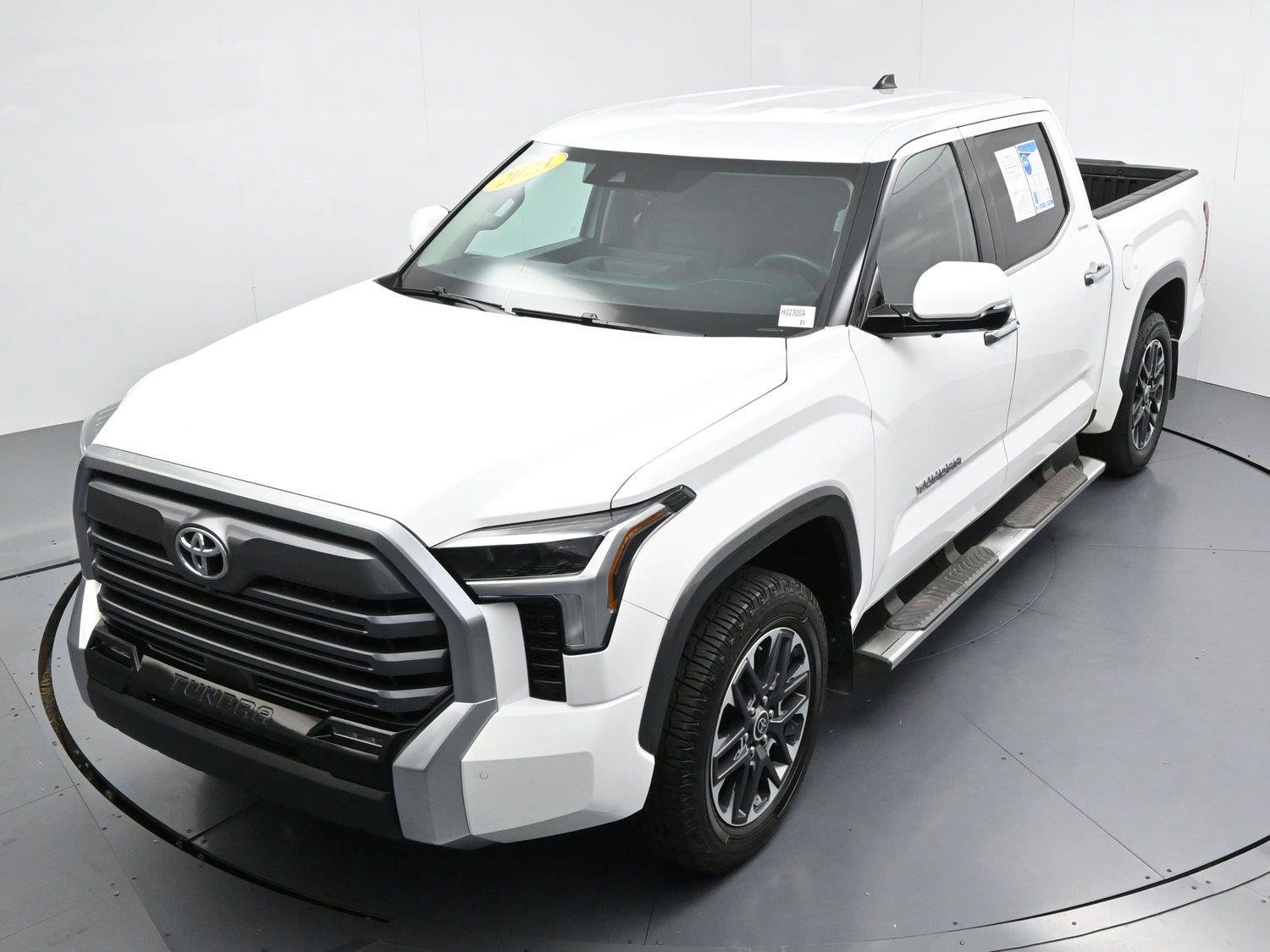 Used 2023 Toyota Tundra Limited AWD/4WD image 41