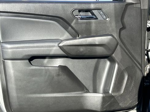 Used 2025 GMC Canyon Elevation image 22