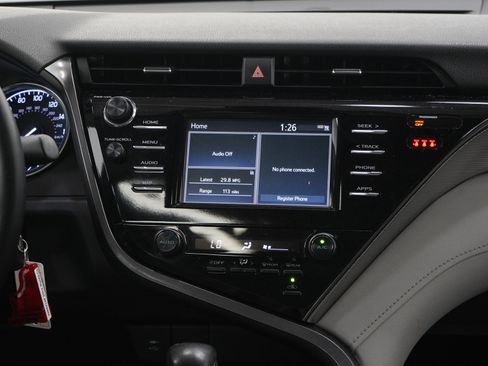 Used 2019 Toyota Camry SE FWD image 15