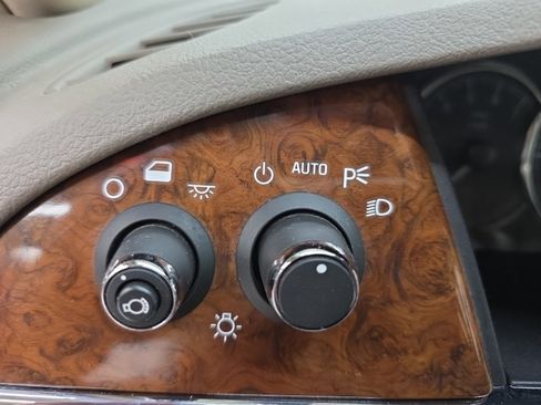 Used 2006 Buick LaCrosse CX image 21