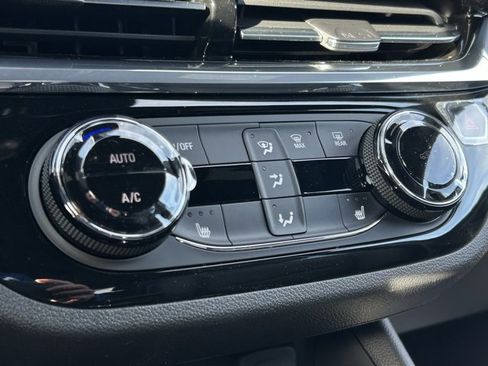 New 2026 Buick Envista Sport Touring w/ Convenience I Package image 36