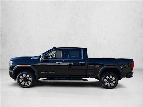 New 2026 GMC Sierra 2500 Denali w/ Denali Reserve Package AWD/4WD image 5