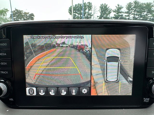 Used 2020 Hyundai Santa Fe Limited w/ Cargo Package FWD image 27