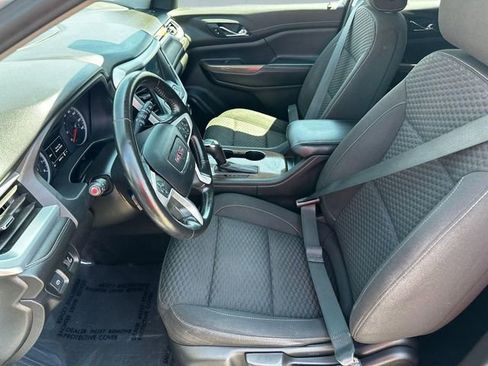 Used 2019 GMC Acadia SLE w/ LPO, Floor Liner Package FWD image 10