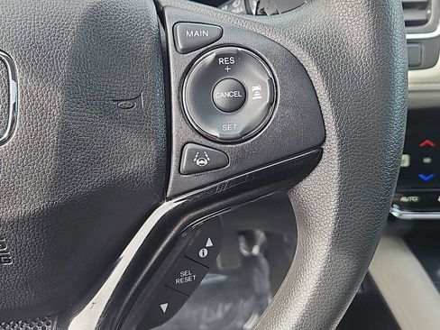 Certified 2022 Honda HR-V EX image 21