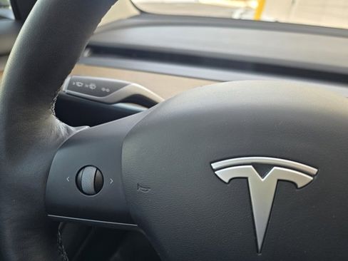 Used 2022 Tesla Model 3 Long Range image 22