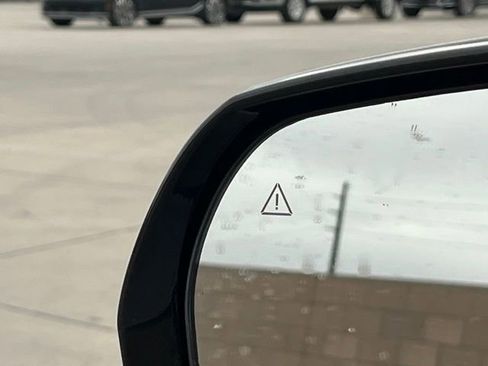 Used 2023 Hyundai Ioniq 5 Limited image 16