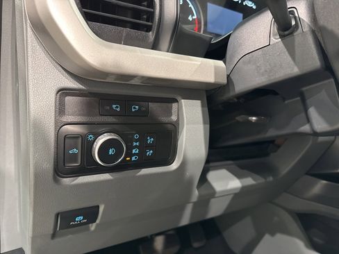 Used 2024 Ford F350 XLT w/ 360-Degree Camera Package image 17