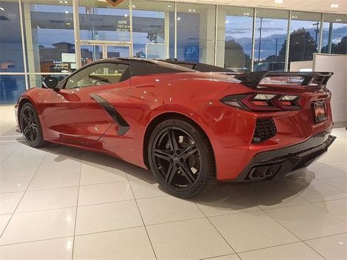 New 2026 Chevrolet Corvette Stingray Convertible w/ Z51 Performance Package image 4