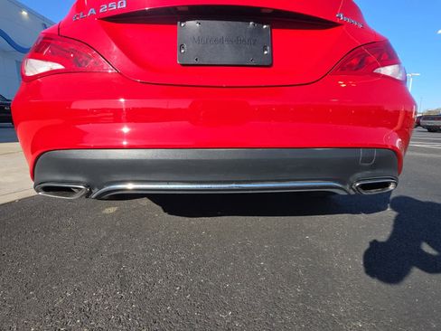 Used 2018 Mercedes-Benz CLA 250 4MATIC image 8
