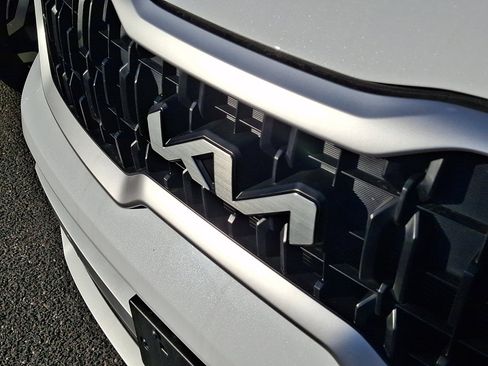 New 2025 Kia Telluride LX image 5