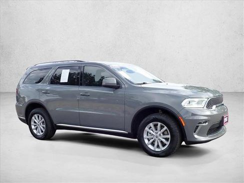 Used 2022 Dodge Durango SXT AWD/4WD image 6