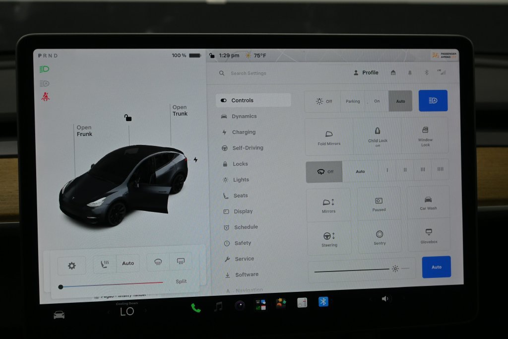 Used 2021 Tesla Model Y 2WD image 16