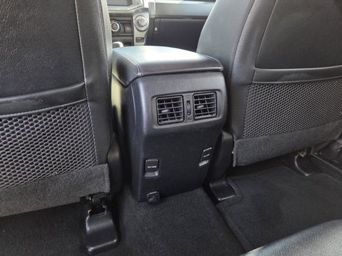 Used 2019 Toyota 4Runner SR5 Premium image 19