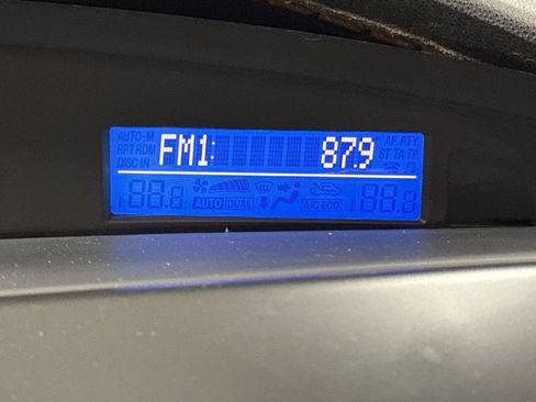 Used 2013 MAZDA MAZDA3 i Sport FWD image 14