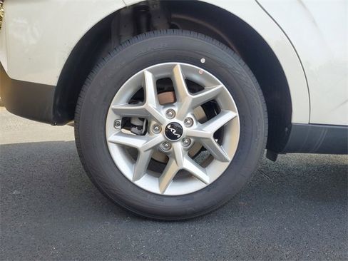 New 2025 Kia Soul LX w/ LX Technology Package image 7