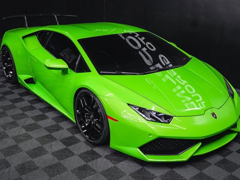 Used 2015 Lamborghini Huracan LP 610-4 image 24