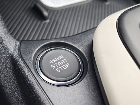 New 2025 Kia K4 GT-Line image 25