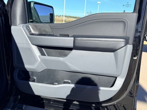 Used 2024 Ford F150 XLT w/ Mobile Office Package image 13