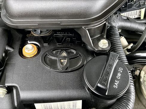 Used 2020 Toyota Tacoma SR w/ SR Convenience Package image 31