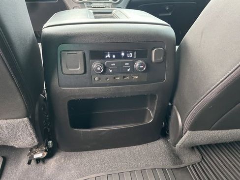 Used 2019 Chevrolet Tahoe Premier image 14